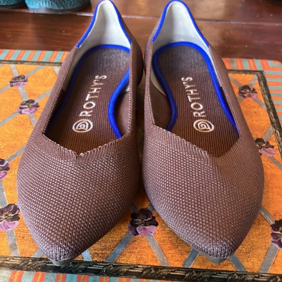 Rothy’s mink points size 8.   Exc. condition photo looks more purple than mink - Picture 6 of 7